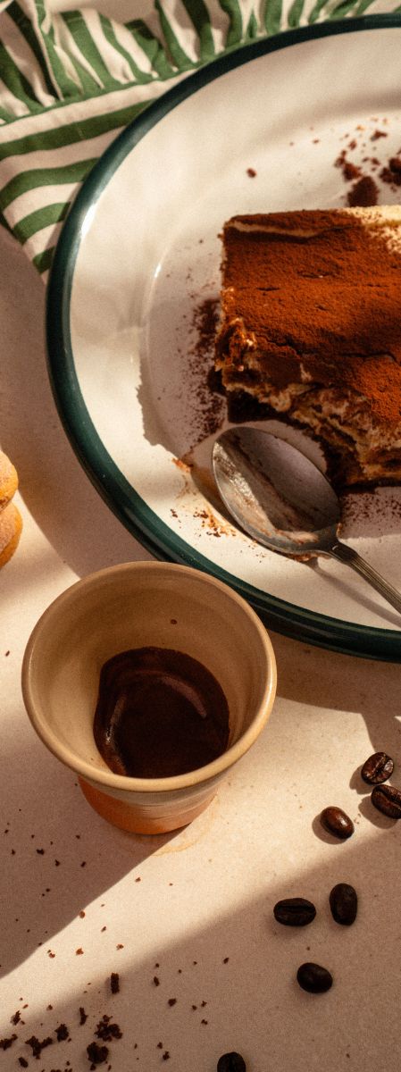 Espresso van Battito geserveerd met Italiaanse tiramisu